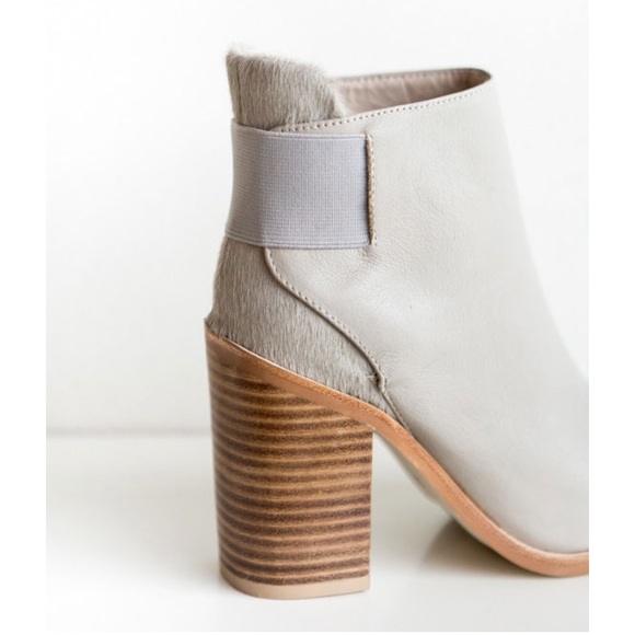 Revolve NastyGal Sol Sana Monk Boot in dove grey - Picture 2 of 10